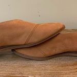 1. State NWT Lindley Mule Suede Camel 8.5 Photo 1