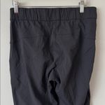 Lululemon  6 On The Fly Pant *28" in Black Photo 6