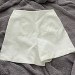 ZARA white high wasted business shorts Photo 1