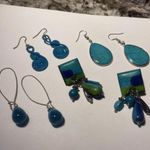 Lot Of 4 Women’s Blue Costume Earrings Pierced Dangle Drop Photo 4