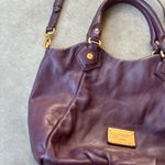 Marc by Marc Jacobs MARC JACOBS Wine Red Burgundy Cabernet Tumbled Leather Top Handle Women’s Tote Photo 3