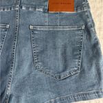 Lucky Brand  NWT High-Rise Shorty Denim Shorts, size 10/30 Photo 5