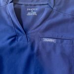 Jaanuu Scrub Set Photo 6