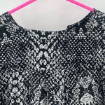 Parker Blouse Large Button Down Shirt 100% Silk Snakeskin Snake B&W Long Sleeve Photo 4