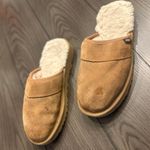 UGG Leisure Slide Slippers Photo 0