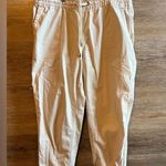 Vuori NOT AVAILABLE FOR SALE  women pants cropped large beige nude casual Photo 0