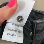 Everlane  The Curvy 90s Cheeky Straight High Rise Button Fly Black Crop Jeans Photo 6