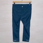 Athleta  Crop Leggings Women’s Blue High Rise Capri Yoga Pants Activewear Photo 6