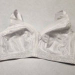 Playtex  18-Hour Original Comfort Strap Wirefree Bra Style 4593 44C White Photo 0