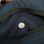 Lululemon  Size 4 Run Inspire Crop II Blue Jumbo Inky Floral Print Leggings Photo 6