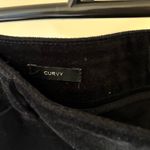 Talbots  EUC Women's Curvy Black Straight Leg Velvet Jeans Size 12P Photo 3