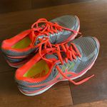 ASICS  women’s  size 8 preowned please see pictures Photo 0