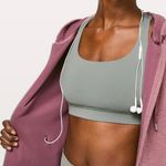 Lululemon  Catch‎ a Moment Zip Hoodie Sweatshirt in Heathered So Merlot Size 2 Photo 1