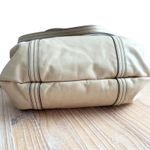 Hobo Flourish Leather Shoulder Bag in Cream Top Zip Tan Photo 3