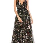Mac Duggal 12282 Black Floral Embroidered Tulle V-Neck Gown 4 NWT Photo 0