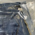 Arizona Jean Co Denim Jean Shorts Womens 5 Blue Low Rise Medium Cuff Distressed Size undefined Photo 6