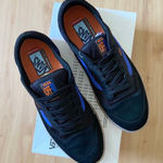 Vans  Athletic Ave 'Black Orange'
VNOA5JIBY8J Unisex Women Size 8.0 US Photo 0