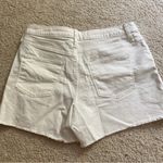 Universal Threads Universal Thread White Jean Shorts Photo 2
