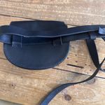 Madewell  Lisbon Back Leather Ring Saddle Belt Bag EUC Photo 4