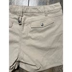 Athleta  Women's Khaki Cargo Shorts Size 12 Zip Pocket‎ Casual Outdoor 5" inseam Photo 3
