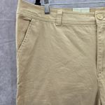 White Stag  Tan Bermuda Flat Front Cotton Bottoms Pants Shorts Plus 18 Photo 3