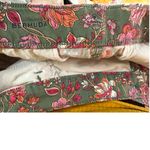 st. john's bay Bermuda‎ Floral Print Shorts Summer Casual Bottoms Green Pink Photo 3