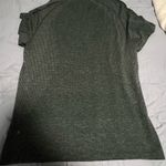 Lululemon Men’s  Metal Vent Shirt Photo 3