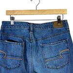 American Eagle  Hi Rise Tomgirl Jeans Womens 8 Medium Wash Rigid Distressed Photo 4
