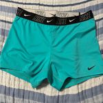 Nike NWT  Women Fusion Logo Tape Kickshort medium Photo 2