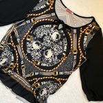 Carol Rose Y2K Black and White floral Patterned Blouse Photo 4