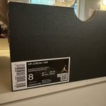 Nike Air Jordan 1 Mid Photo 3