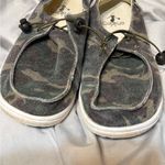 Ladies size 8 Green Camouflage Slip Photo 4