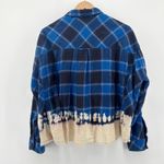 BDG Urban Outfitters Rayne Flannel Boxy Cropped Button Photo 7