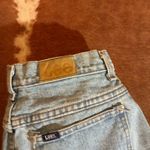 Riders By Lee Vintage women's lees shorts no size tag Waist - 28 inches  Inseam - 6.5 inches  Rise - 12 inches  Hip - 18 inches    Photo 5
