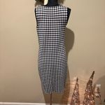 Saks 5th Avenue SAKS FIFTH AVENUE sleeveless, white and black knit checked sweater dress.size M Photo 3