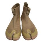 Tabi Footwear Light Brown Knit Split Toe High Top Sneakers Size 9 Unisex Tan Photo 1