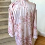 Pottery Barn & Monique Lhuillier Pink Satin Floral Kimono Robe Photo 5