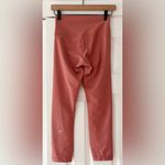 Lululemon  Size 6 Wunder Train‎ High Rise Cropped Leggings Brier Rose 23 Inch Photo 1