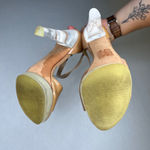 Stuart Weitzman Platform Sandals Heels Clear Lucite Heel Beige Patent Leather Photo 5