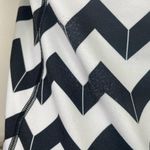 Lululemon Chevron Arrow Scoop Neck Tank Photo 18