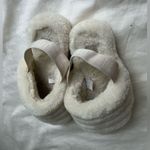 UGG  Fluff Yeah Slippers ivory cream – Size 11 Photo 1