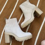 Brand New Dolce Vita Cream Ankle Booties with Chunky Sole Size 7.5 Photo 3