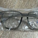NWT clear frame glasses with no prescription Photo 0