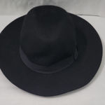 Kendall + Kylie  100% Wool Elegant Black Hat Photo 0