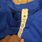 Lululemon Long Sleeve Cropped Photo 1