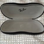 Ray-Ban  hard case Photo 1