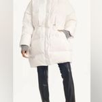 DKNY OVERSIZED PUFFER JACKET WITH SLEEVE - WHITE size XL Photo 1