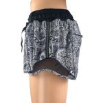 Lululemon Hotty Hot Womens Black White Paisley Running Athletic Shorts Size 8 Photo 1