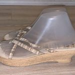sbicca  beige tan strappy plaid wedged sandals Photo 2