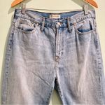 Madewell  Perfect Summer Jean MOM Jeans Distressed Tapered 31 Like New High Rise Photo 1